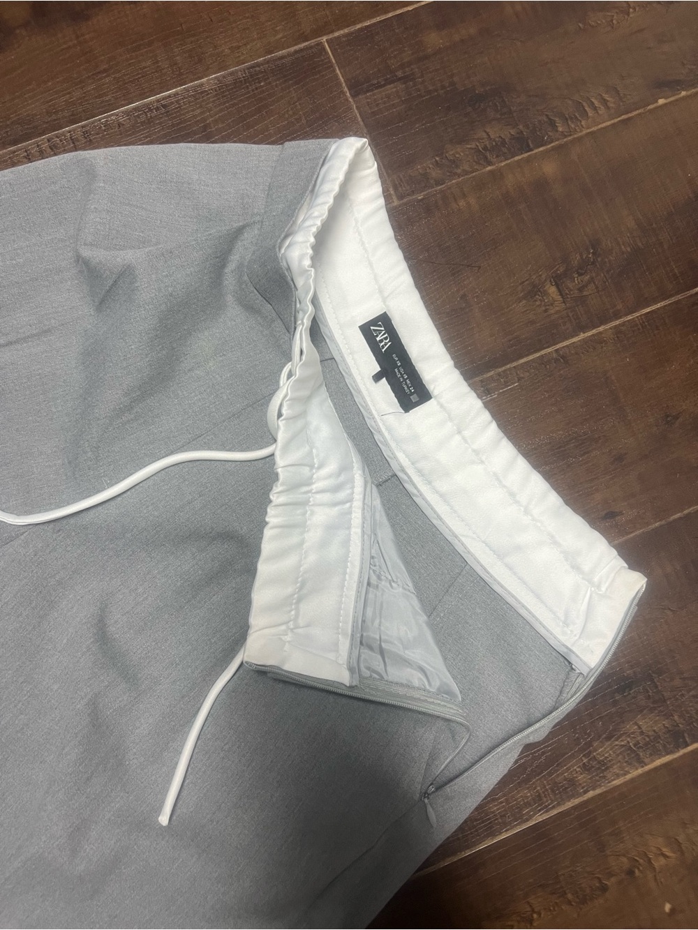 Zara Grey Wide Leg Pants White Satin Waist Detail XS 24 - Picture 3 of 6